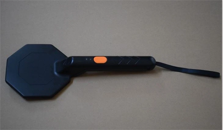Detector portabil de bibliotecă